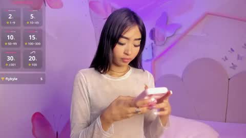 Snapshot of cloy_baby chatting on May 27, 1:57 am Eilyn online show from May 27, 1:57 am