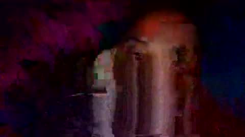 Snapshot of clubtm002 chatting on September 23, 1:52 am clubtm002 online show from September 23, 1:52 am