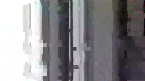 Snapshot of clubtm002 chatting on May 2, 5:23 am clubtm002 online show from May 2, 5:23 am