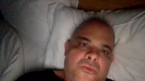Snapshot of clubtm002 chatting on May 5, 5:15 am clubtm002 online show from May 5, 5:15 am