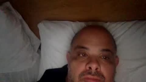 Snapshot of clubtm002 chatting on May 18, 4:51 am clubtm002 online show from May 18, 4:51 am