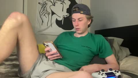 Clyde Austin online show from March 12, 2:41 am