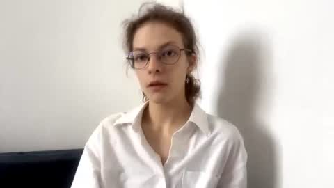 Snapshot of clyderolls chatting on June 16, 8:50 am Anya online show from June 16, 8:50 am