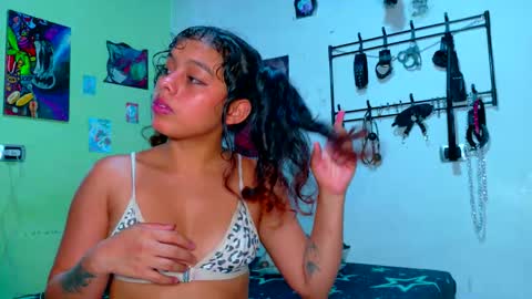 Clyde and Bunny online show from March 13, 12:28 am