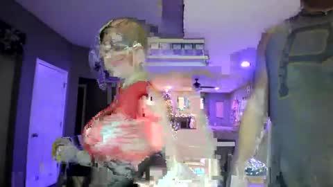 cmac343 online show from December 14, 7:25 am