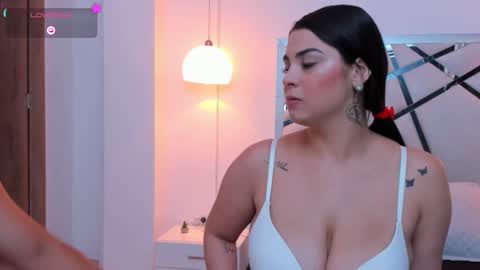 Snapshot of cmila0713 chatting on February 22, 5:24 pm cmila0713 online show from February 22, 5:24 pm