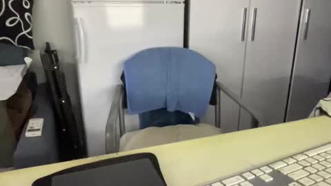 Coach Karl Porn Star Tip me all the way to my next trip online show from November 9, 6:50 pm