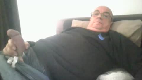 cock9635 online show from April 14, 11:27 am