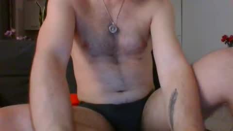 . online show from June 3, 8:03 pm