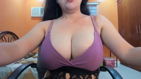 titanis online show from March 12, 8:10 pm