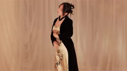 coco2002924 online show from December 3, 5:37 am