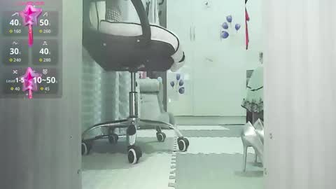 Snapshot of coco_coo chatting on September 27, 3:11 am coco online show from September 27, 3:11 am