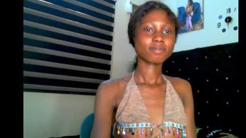 coco_petitqueen online show from January 19, 7:46 am