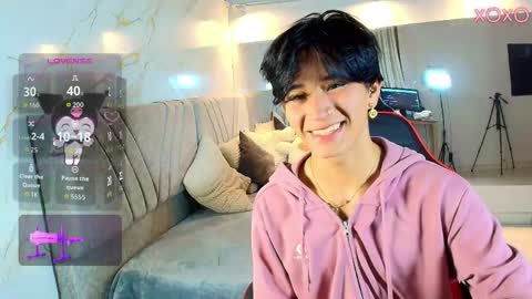 Snapshot of cococumps chatting on April 21, 11:05 am COCO online show from April 21, 11:05 am