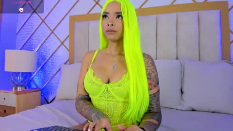    online show from December 20, 11:39 am