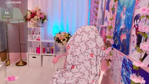 Snapshot of coconut_mia chatting on November 29, 1:25 pm Mia online show from November 29, 1:25 pm