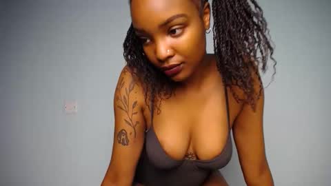 Snapshot of cocos_camera chatting on October 20, 11:32 am Coco online show from October 20, 11:32 am