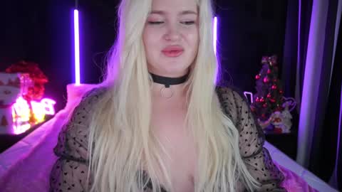 onlyfans amyleyy online show from December 25, 10:50 am