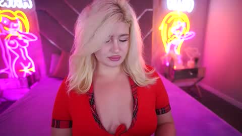 onlyfans amyleyy online show from October 16, 1:34 pm