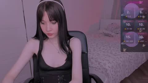 Snapshot of coddleweeper chatting on March 11, 1:56 pm Hello guys my name is Coddle online show from March 11, 1:56 pm