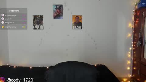 Snapshot of cody_evanss chatting on January 7, 12:13 am cody online show from January 7, 12:13 am