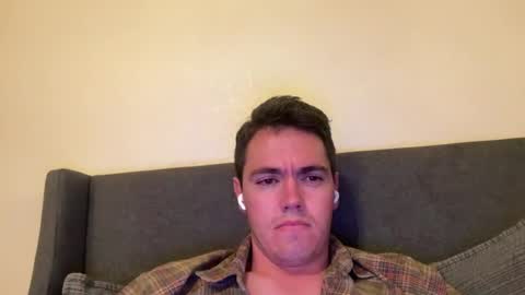 Snapshot of codycjsmth chatting on February 12, 7:13 am codycjsmth online show from February 12, 7:13 am