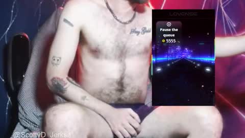 CoffeeandCum online show from November 12, 5:35 pm