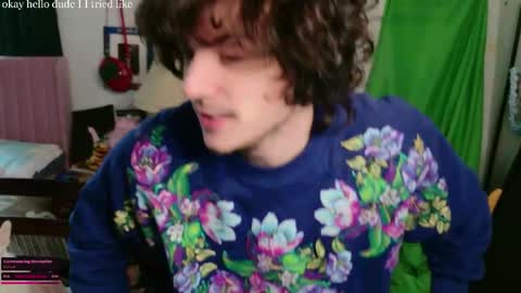 Snapshot of cokia_ chatting on April 4, 9:34 pm Cokia online show from April 4, 9:34 pm