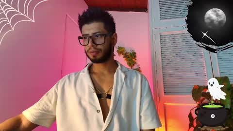 Snapshot of colby_smit chatting on October 4, 7:23 pm Colby online show from October 4, 7:23 pm