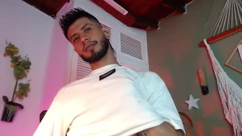 Snapshot of colby_smit chatting on November 26, 7:04 pm Colby online show from November 26, 7:04 pm