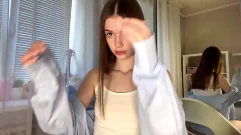 Snapshot of cold_humble chatting on March 26, 3:23 am Akumakekw online show from March 26, 3:23 am