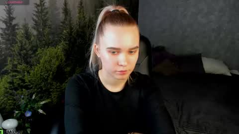 Snapshot of cold_watterfal chatting on March 4, 1:33 am Alice online show from March 4, 1:33 am