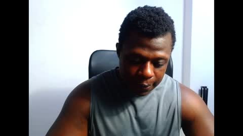 Snapshot of colemanmuscle1 chatting on July 16, 10:27 pm colemanmuscle1 online show from July 16, 10:27 pm