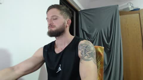 Snapshot of colin_hopex chatting on January 16, 6:59 pm colin hopex online show from January 16, 6:59 pm