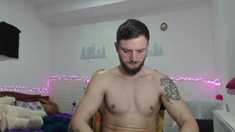Snapshot of colin_hopex chatting on February 10, 9:04 pm colin hopex online show from February 10, 9:04 pm