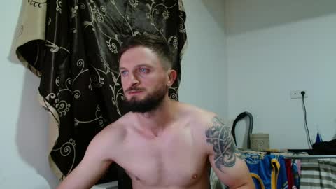 colin hopex  online show from May 29, 10:41 pm