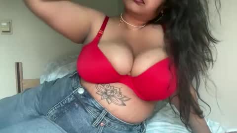 Snapshot of coll3gegirl chatting on May 17, 11:34 pm coll3gegirl online show from May 17, 11:34 pm