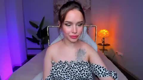 Tina online show from June 13, 3:54 pm