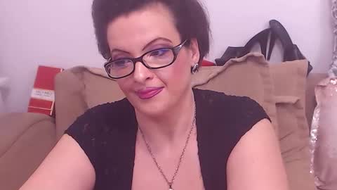 Maddison online show from March 2, 4:39 am