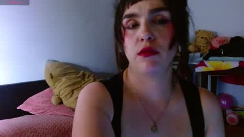Collette online show from July 6, 1:35 am