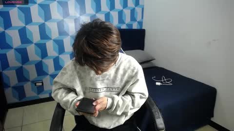 Snapshot of collinstone chatting on January 22, 7:56 pm collinstone online show from January 22, 7:56 pm