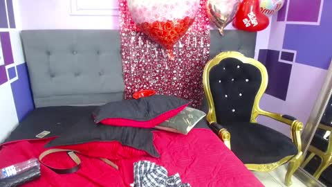 Snapshot of collinstone chatting on February 26, 11:26 pm collinstone online show from February 26, 11:26 pm