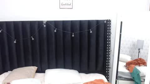  GRETCHEN  online show from December 13, 12:28 pm