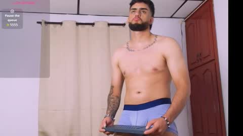 colt_perci online show from September 28, 1:33 am