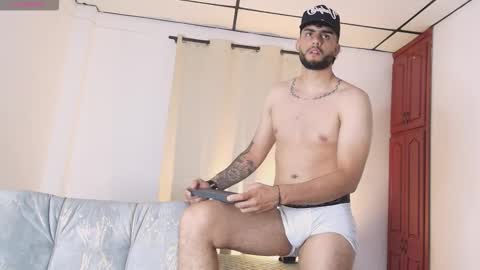 colt_perci online show from November 27, 3:08 am