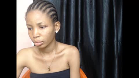 coltish_sexy online show from January 19, 11:34 am