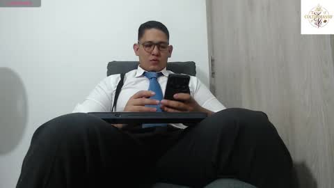 coltonmassif_ online show from March 24, 7:46 am