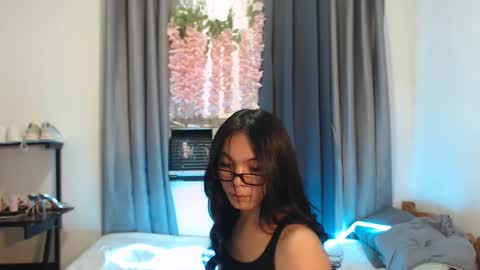 come_wet_me online show from March 12, 2:12 pm