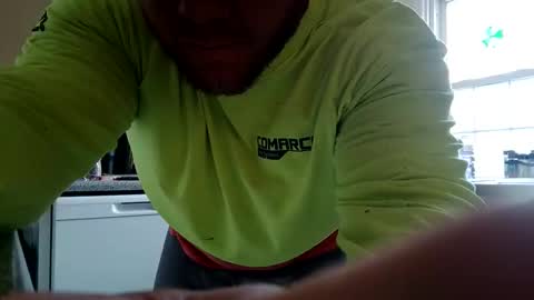 Snapshot of comegetmeinthemorning chatting on March 23, 8:13 pm comegetmeinthemorning online show from March 23, 8:13 pm