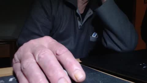 comemivuoi2 online show from March 24, 2:27 am